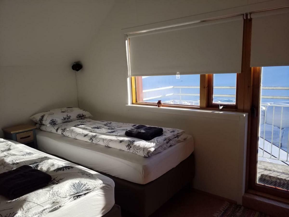 Flaga 2 Guesthouse Hrífunes Exteriör bild
