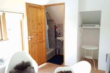 Flaga 2 Guesthouse Hrífunes Exteriör bild